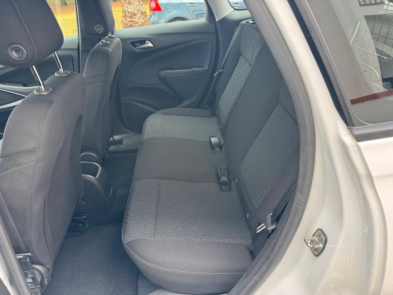 Opel Crossland 1.5D Autocarro A POSTI