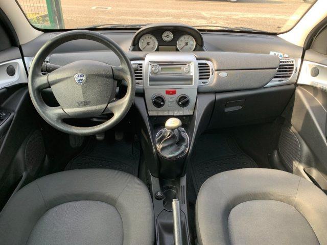 LANCIA Ypsilon 1.2 69 CV Platinum