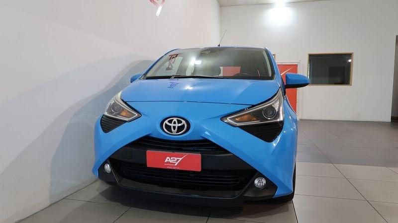 Toyota Aygo Aygo 5p 1.0 x-play 72cv