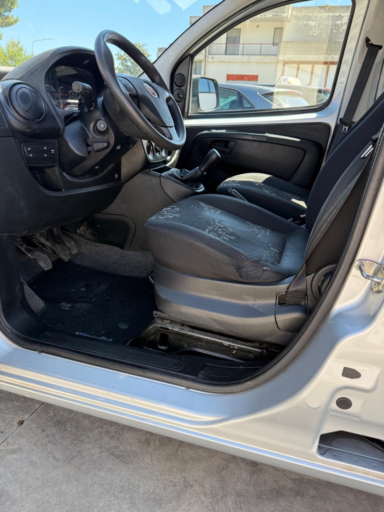 Fiat Qubo 1.3 MJT 75 CV Trekking