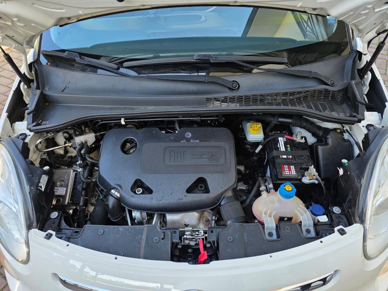 Fiat 500L Living 0.9 TwinAir Turbo Natural Power Lounge