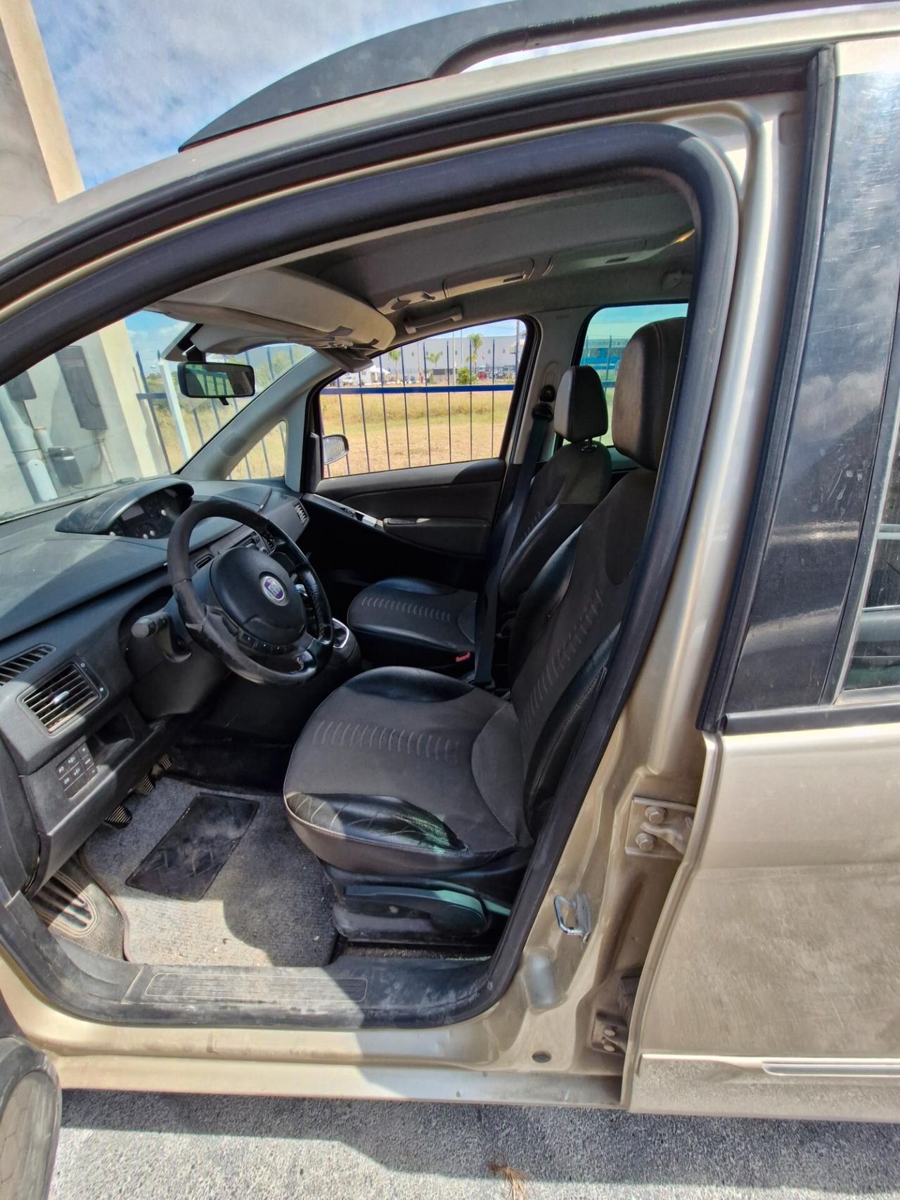 Fiat Idea 1.6 Multijet 16V DPF BlackMotion
