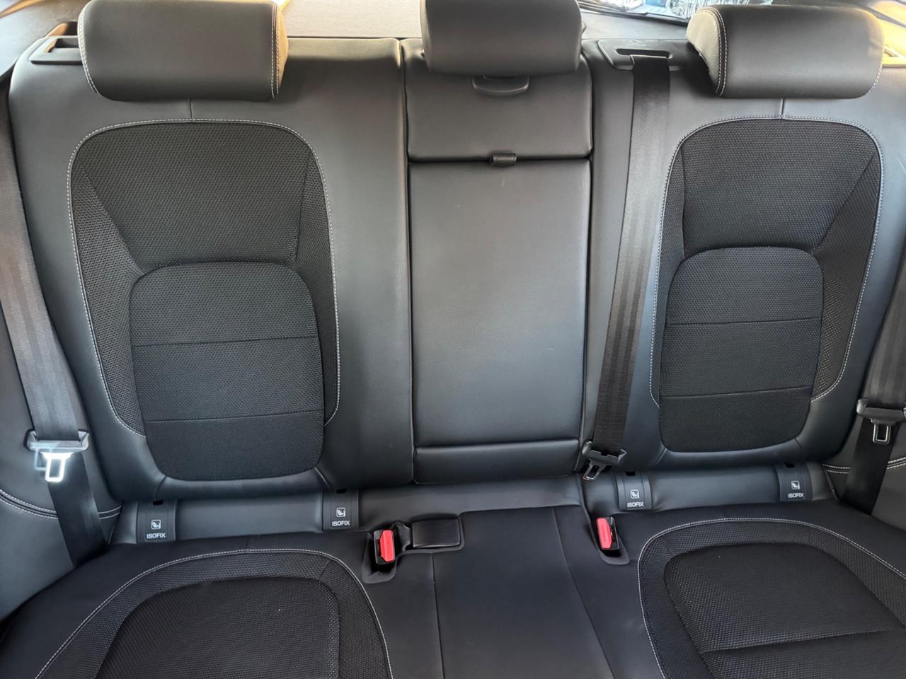 Jaguar F-Pace 2.0 D 180 CV AWD R-Sport garanzia 12 m