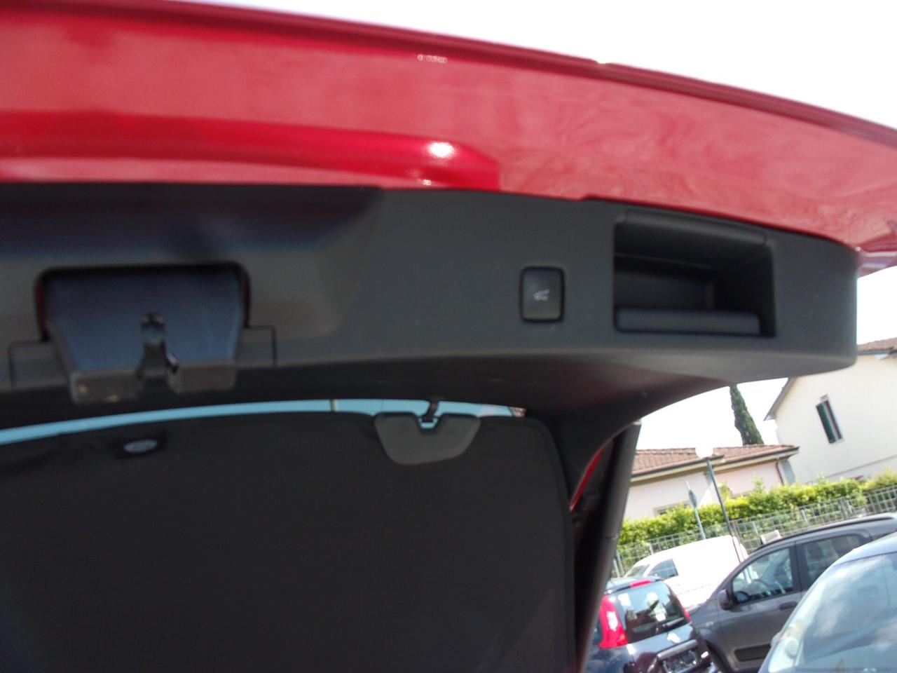 Ford Kuga 2.5 Plug In Hybrid 225 CV CVT 2WD ST-Line X Design