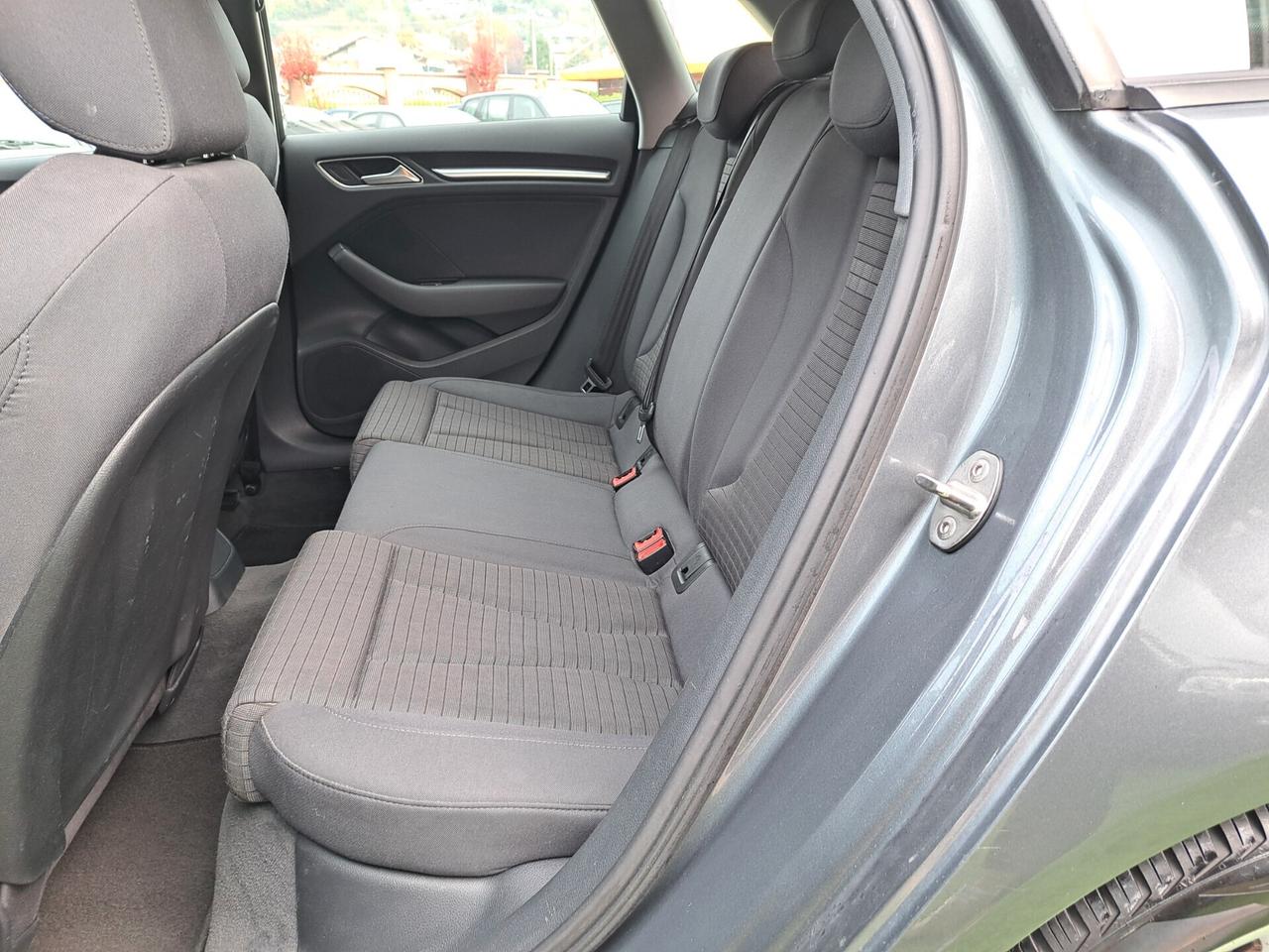 Audi A3 SPB 1.6 TDI 116 CV S tronic Sport