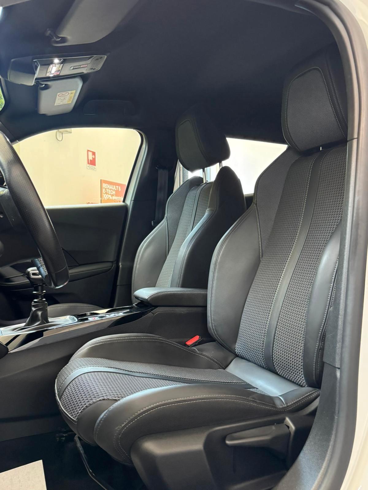 Peugeot 2008 BlueHDi 110 S&S GT