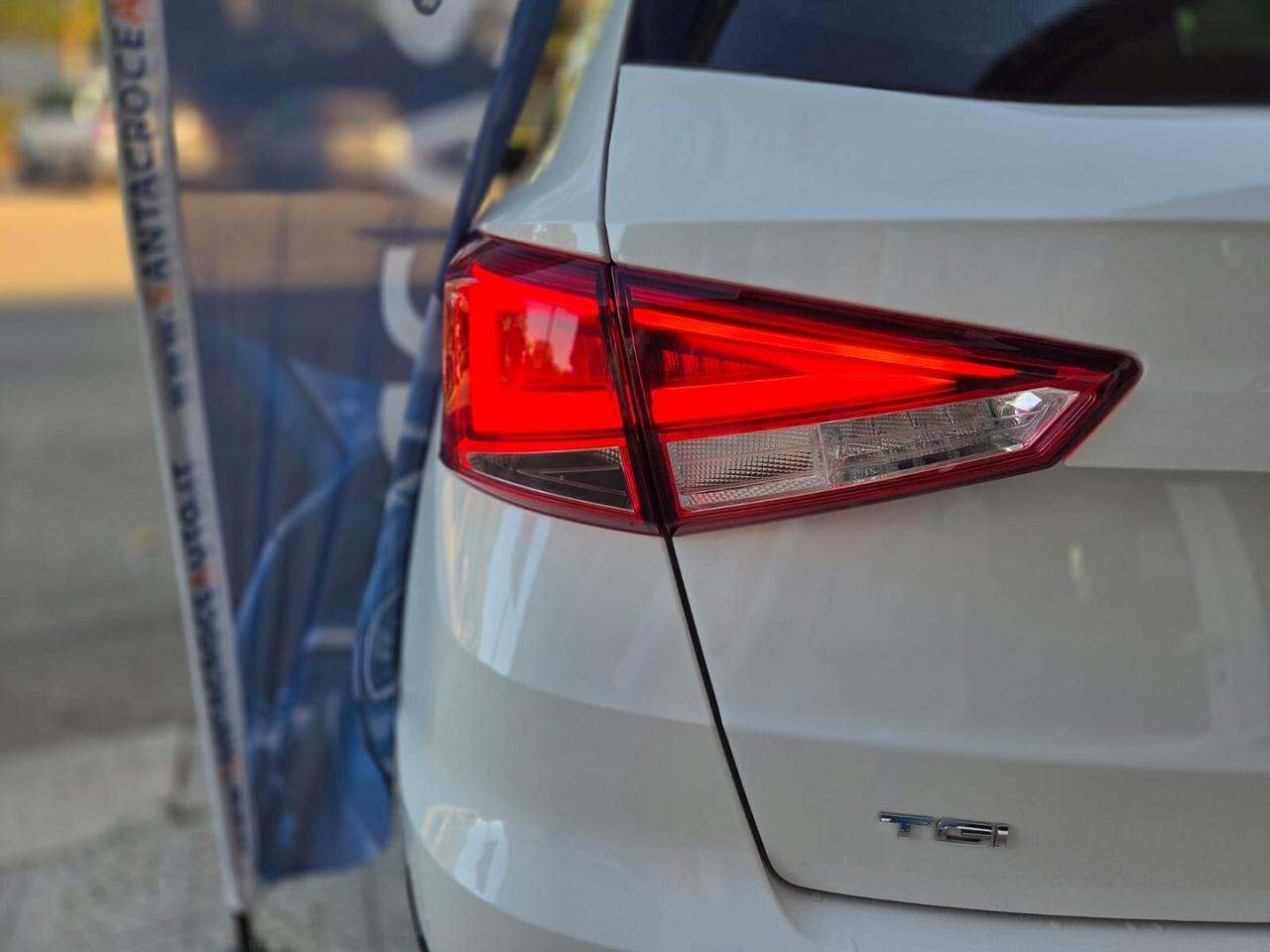 SEAT ARONA 1.0 TGI FR SUPER SPORT BENZINA METANO