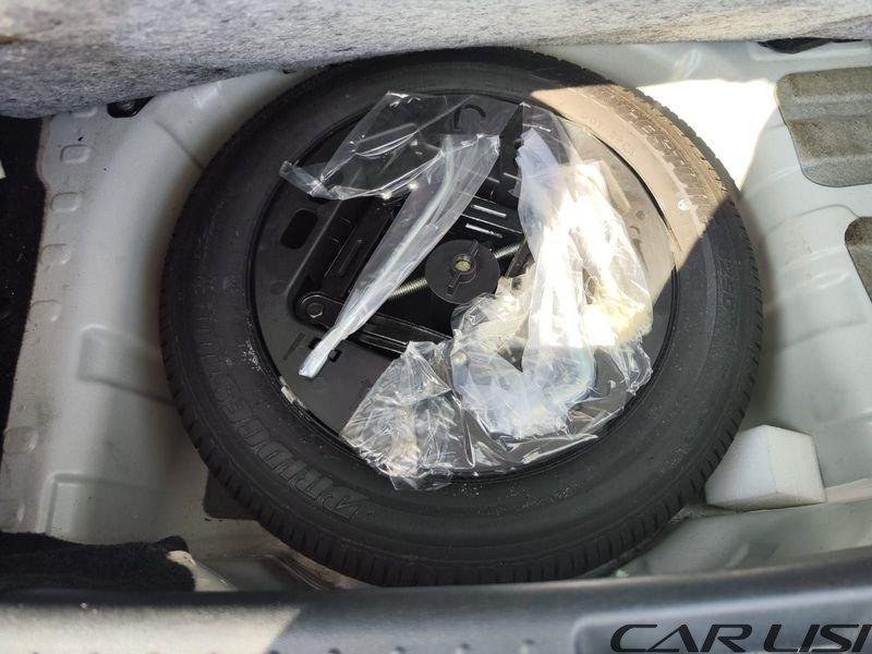 Mahindra KUV100 1.2 VVT K6+