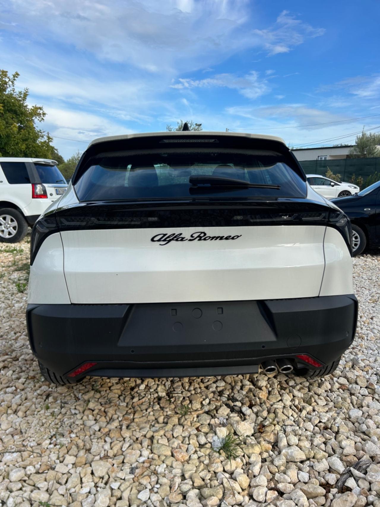 Alfa Romeo Junior 1.2 136 CV Hybrid eDCT6