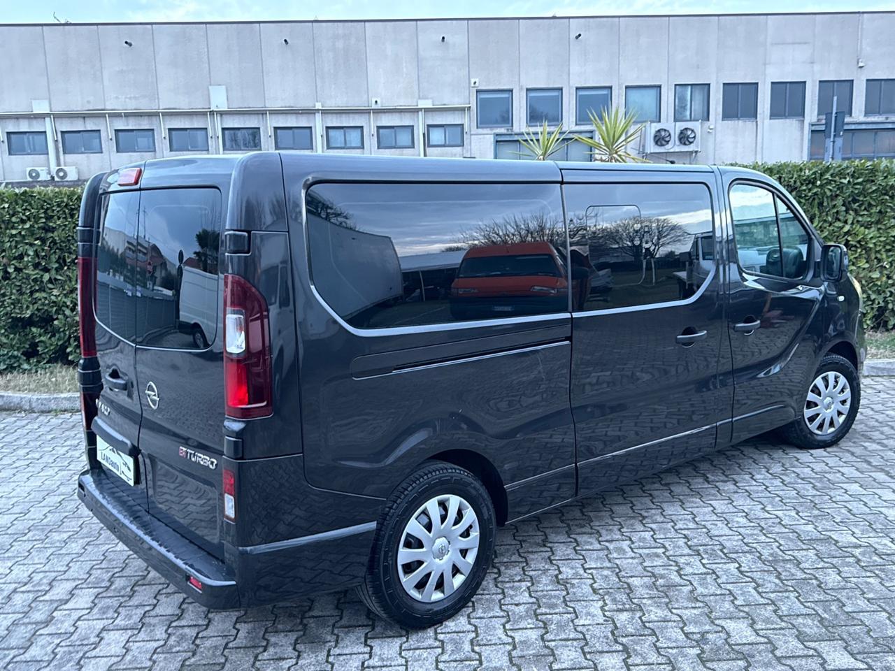 Opel Vivaro 1.6 BiTurbo 145CV 9POSTI 2015
