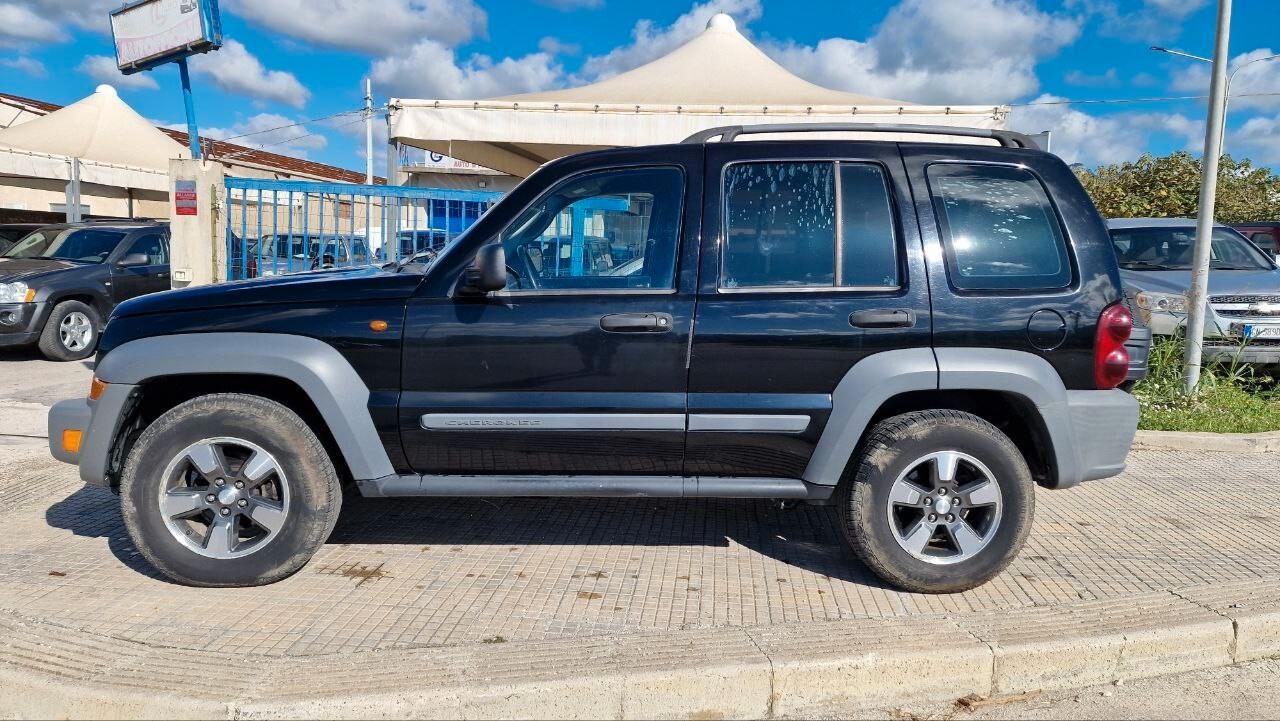 Jeep Cherokee 2.8 CRD Sport