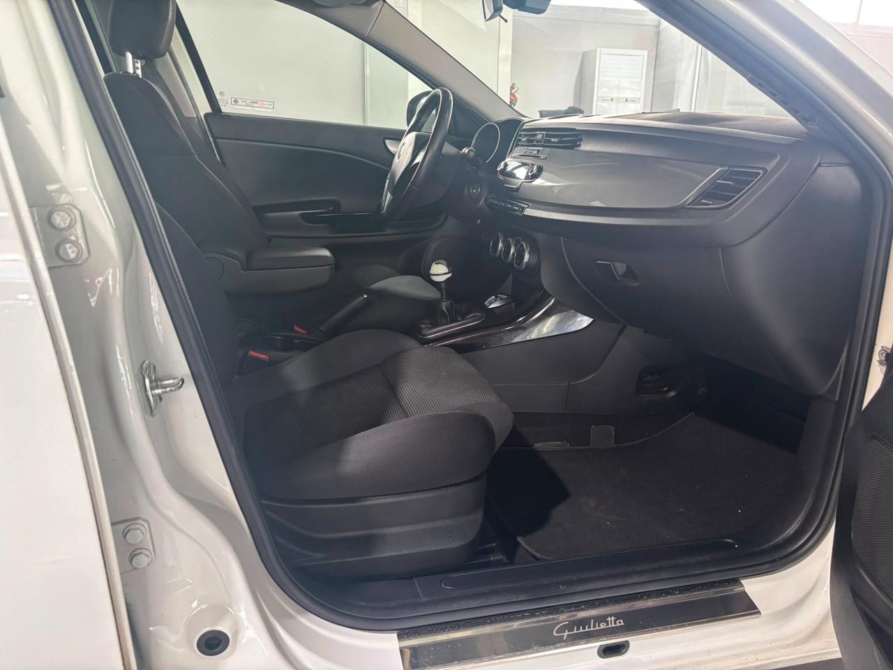 Alfa Romeo Giulietta 1.6 JTDm-2 105 CV Progression
