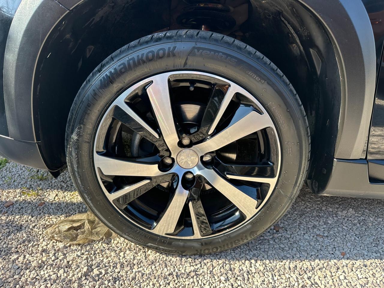 Peugeot 2008 1.2 Benzina 110 Cv Allure 2017 Km 120