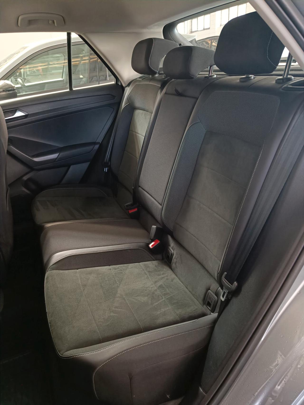 Volkswagen T-Roc 1.0 tsi Style 110cv