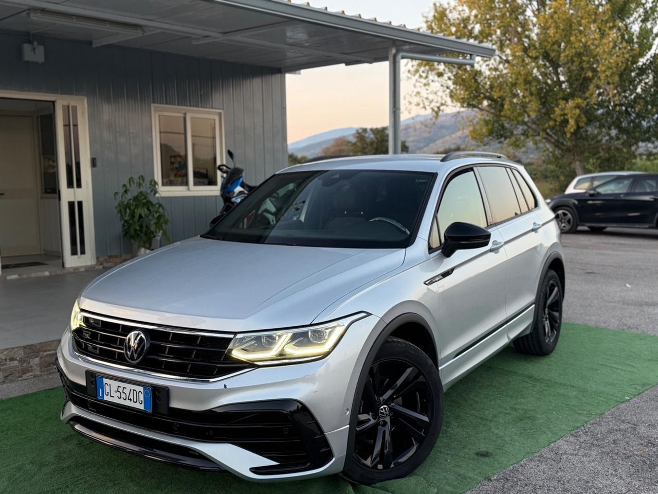 Tiguan R Line IVA UNI PRO PERFETTA NUOVA