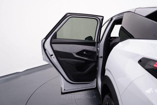 PEUGEOT 3008 1.2 Hybrid 136cv e-DCS6 GT