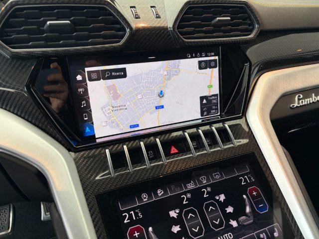 LAMBORGHINI Urus 4.0 650CV