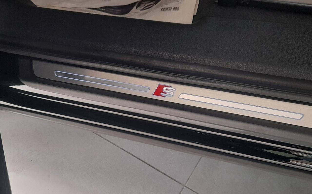 Audi Q3 35 TDI S tronic S line IDENTITY BLACK