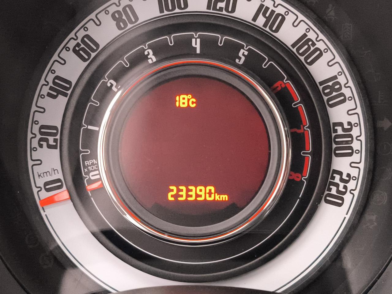FIAT 500C III 2015 - 500C 1.0 hybrid Dolcevita 70cv