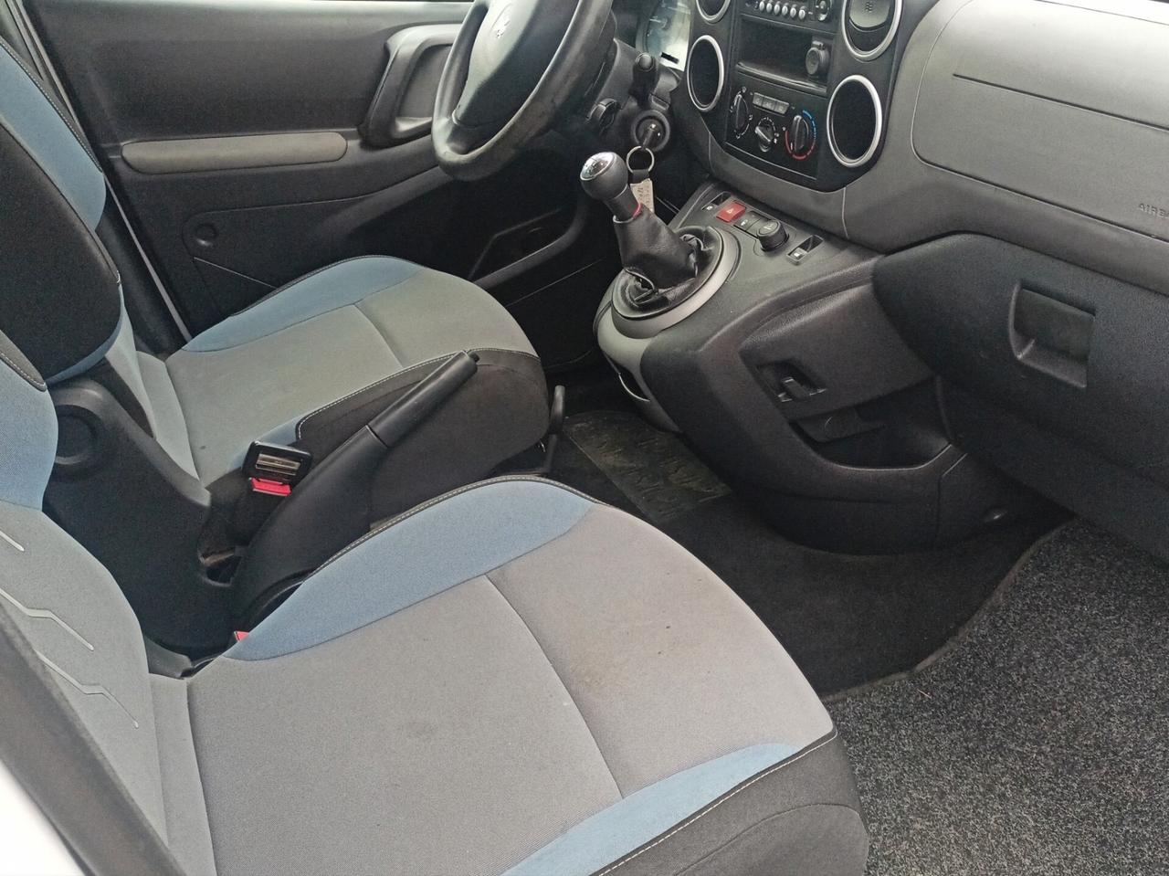 Peugeot Partner Tepee Mix BlueHDi 120 S&S Active