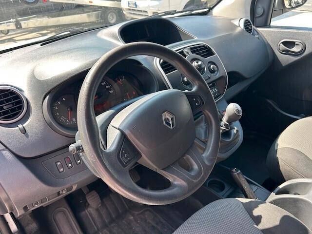 Renault MAXI