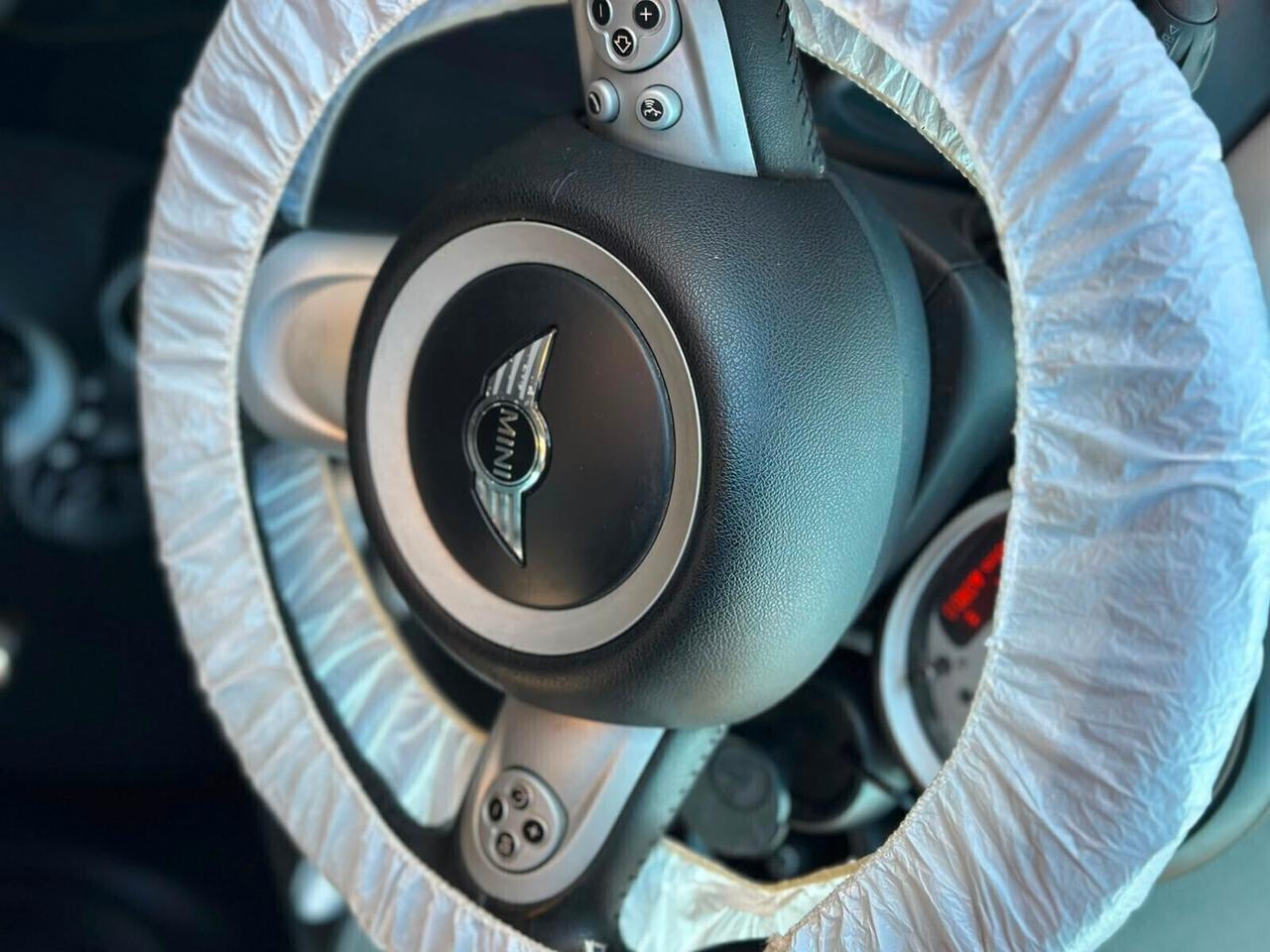 Mini 1.6 16V Cooper D Chili FULL...