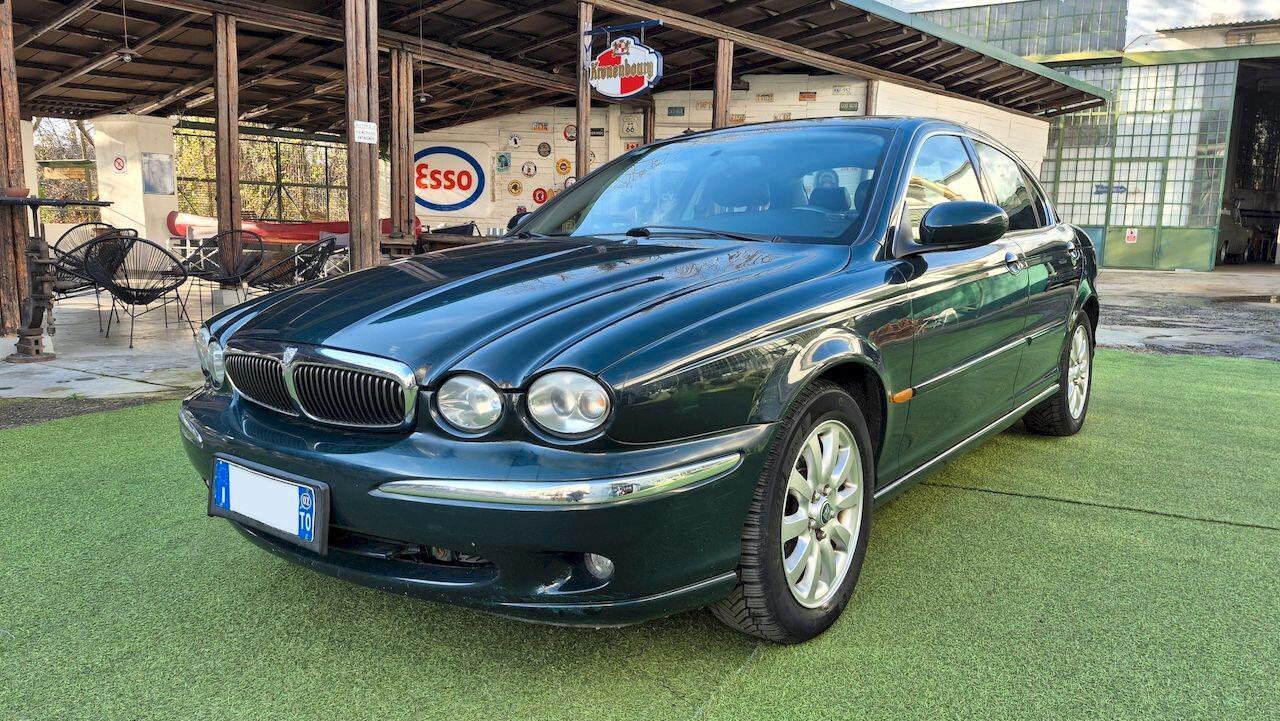 Jaguar X-Type 2.5 V6 AWD Executive – 2002
