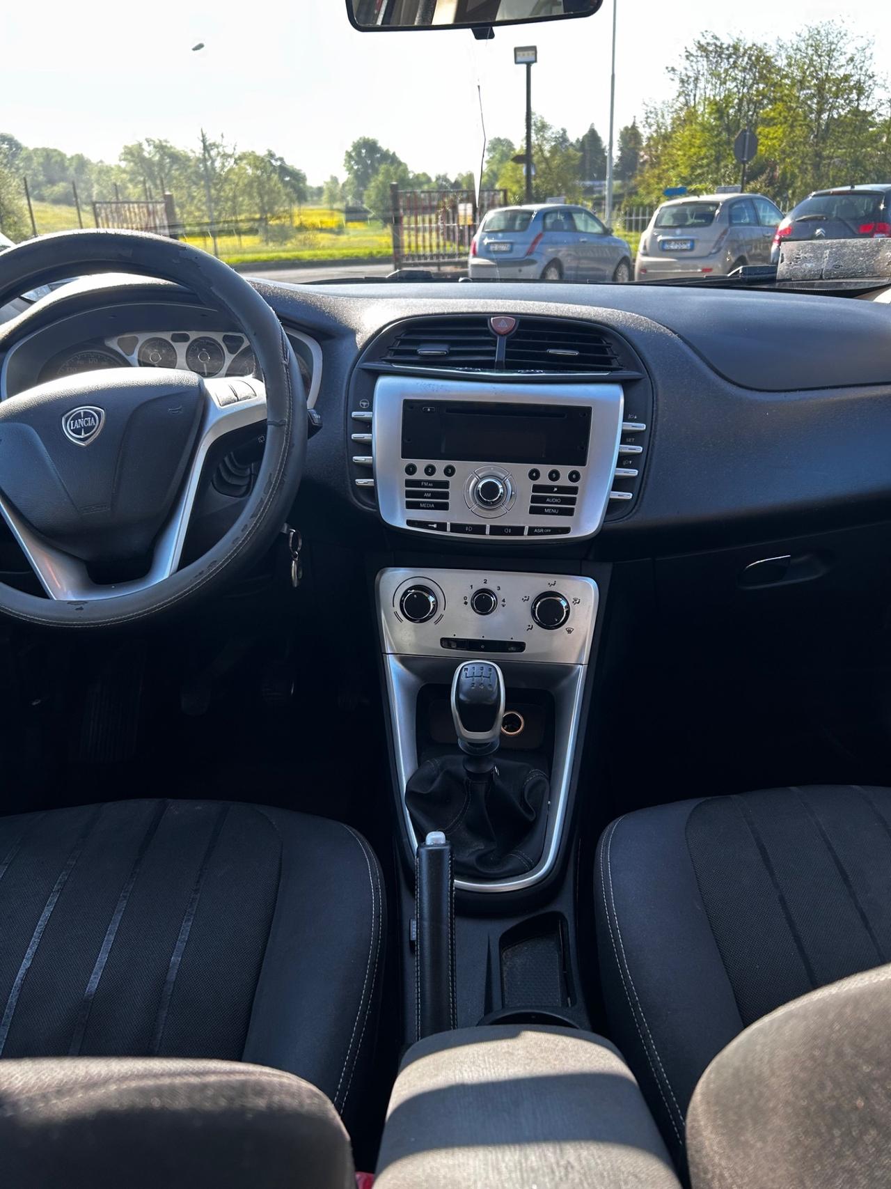 Lancia Delta 1.4 T-Jet 120 CV Silver