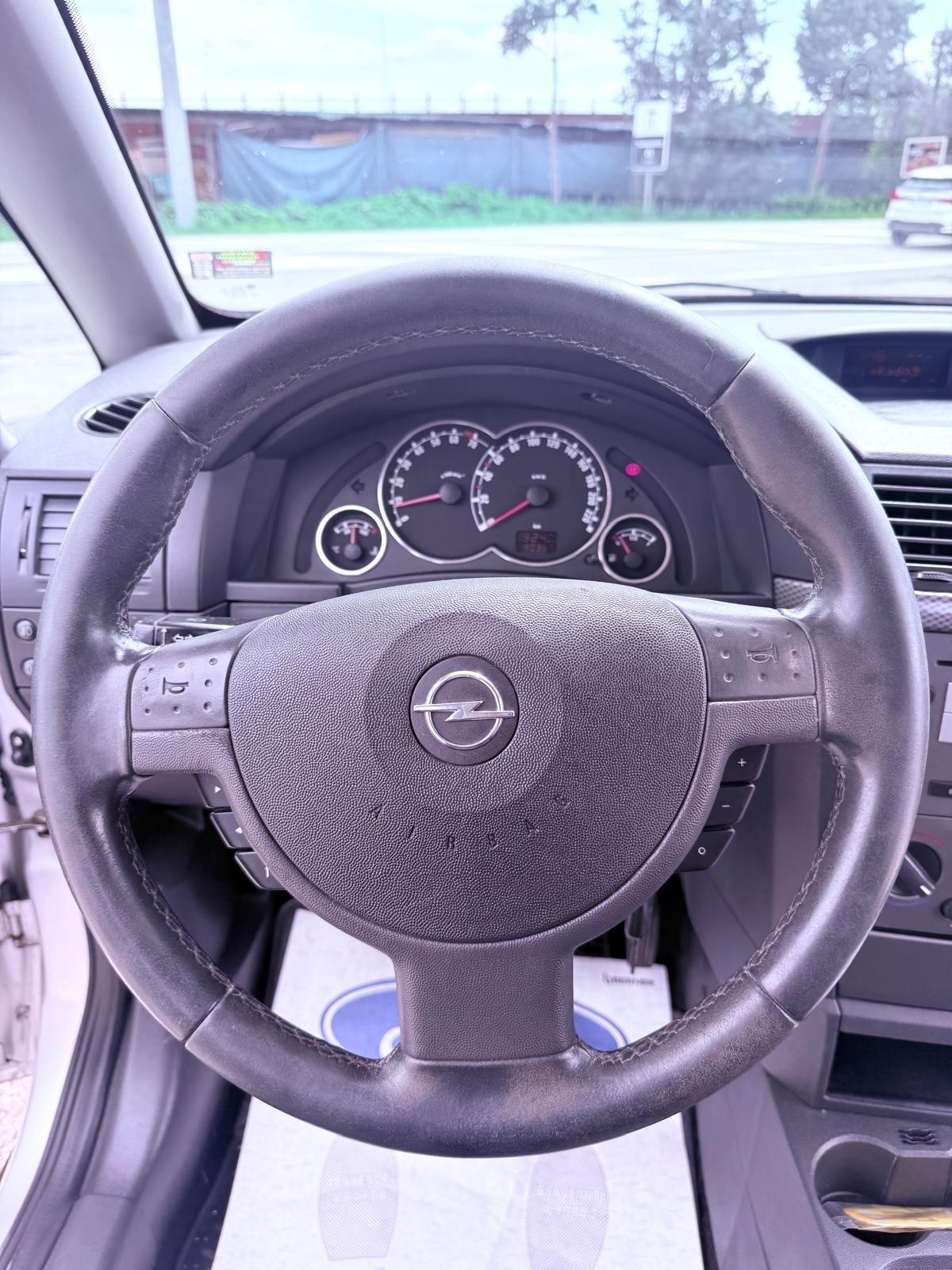 Opel Meriva 1.4 16V Cosmo Ok neopatentati