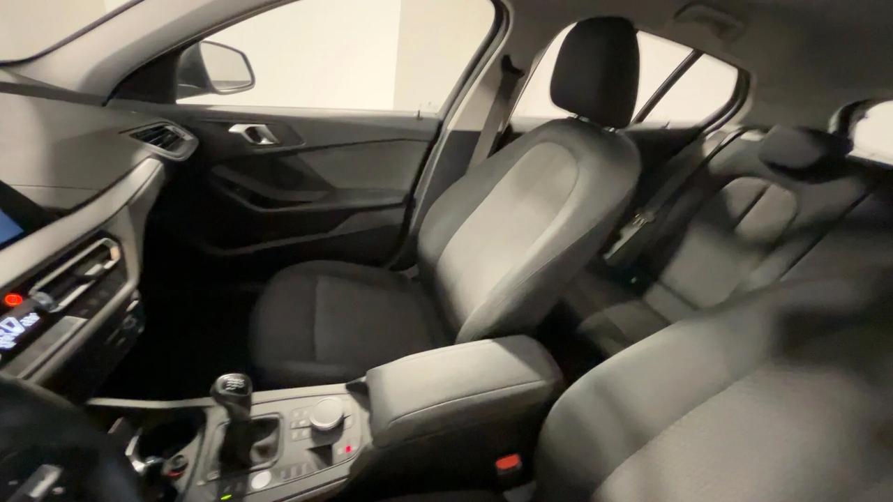 Bmw 118 118i 5p. Business Advantage