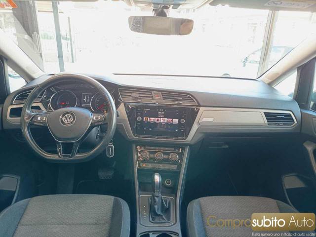 VOLKSWAGEN Touran 1.6 TDI 115 CV SCR DSG Executive BlueMotion Tech.