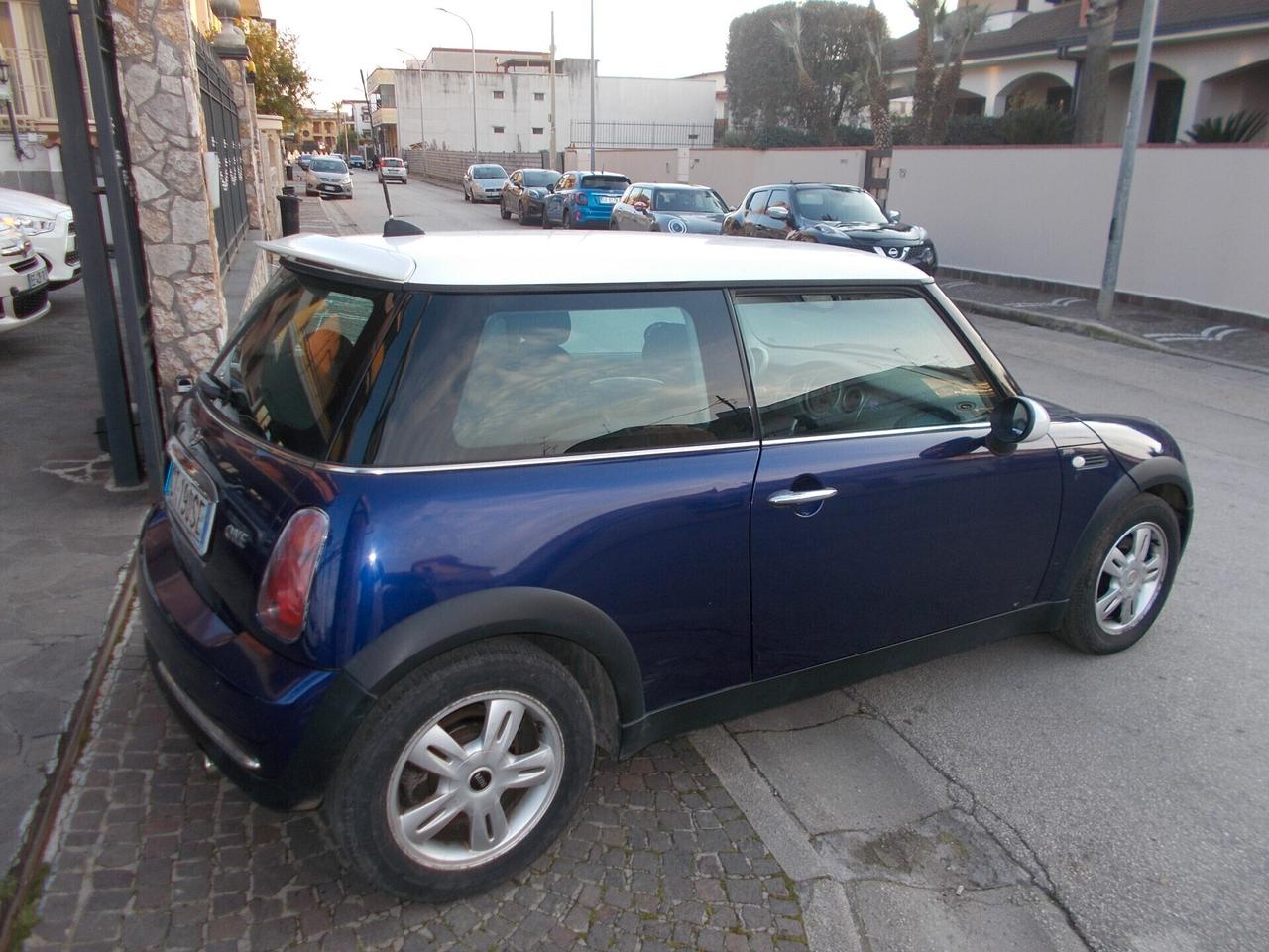 Mini Mini 1.6 16V One GPL