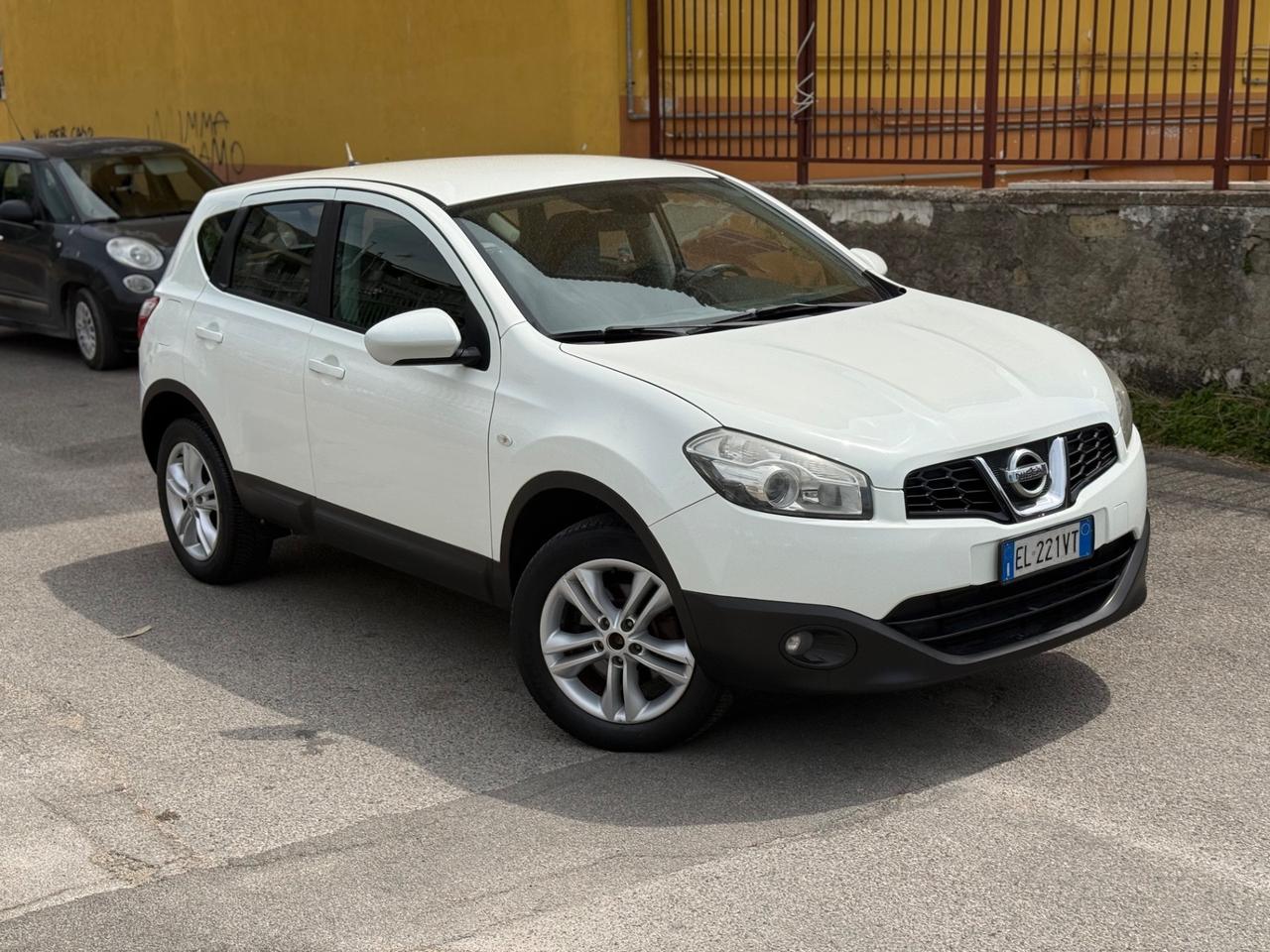 Nissan Qashqai 1.5 dCi DPF Tekna