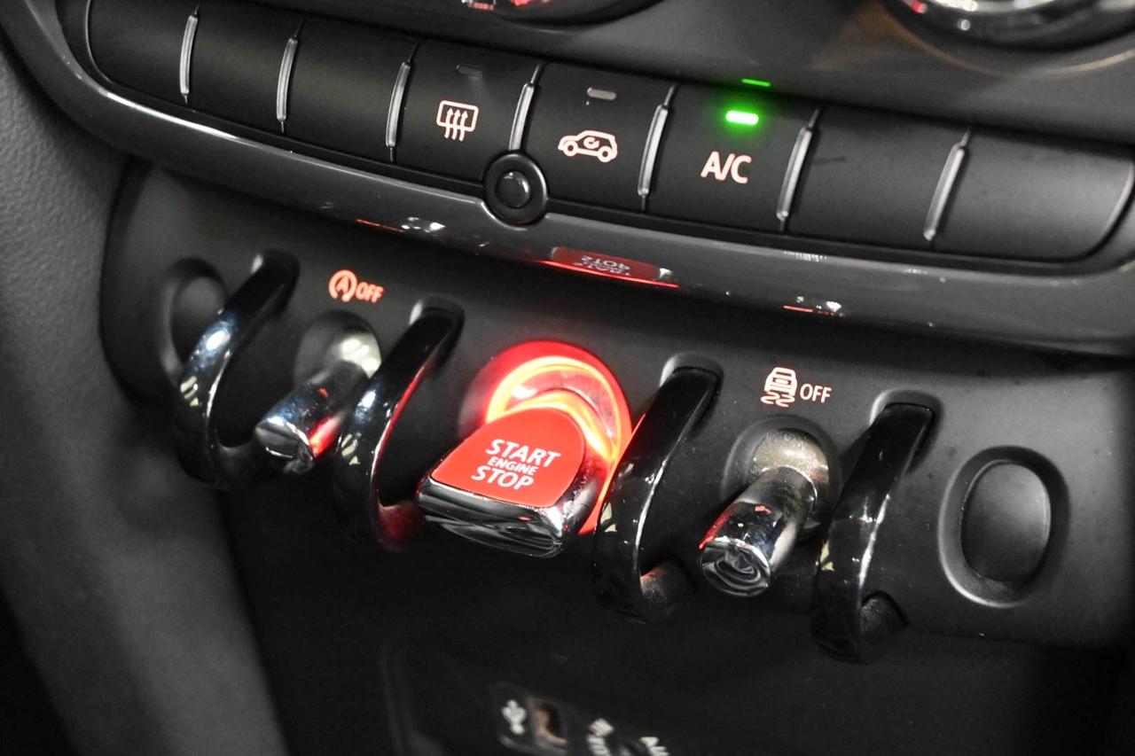 MINI Mini Countrym.(F60) Mini 2.0 Cooper D Coun...