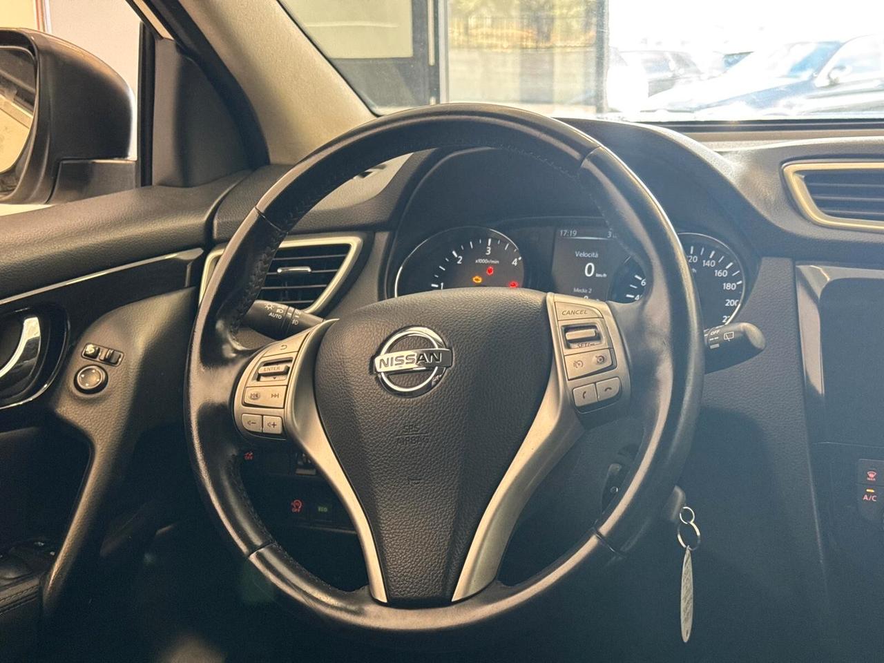 Nissan Qashqai 1.6 dCi automatica 131cv
