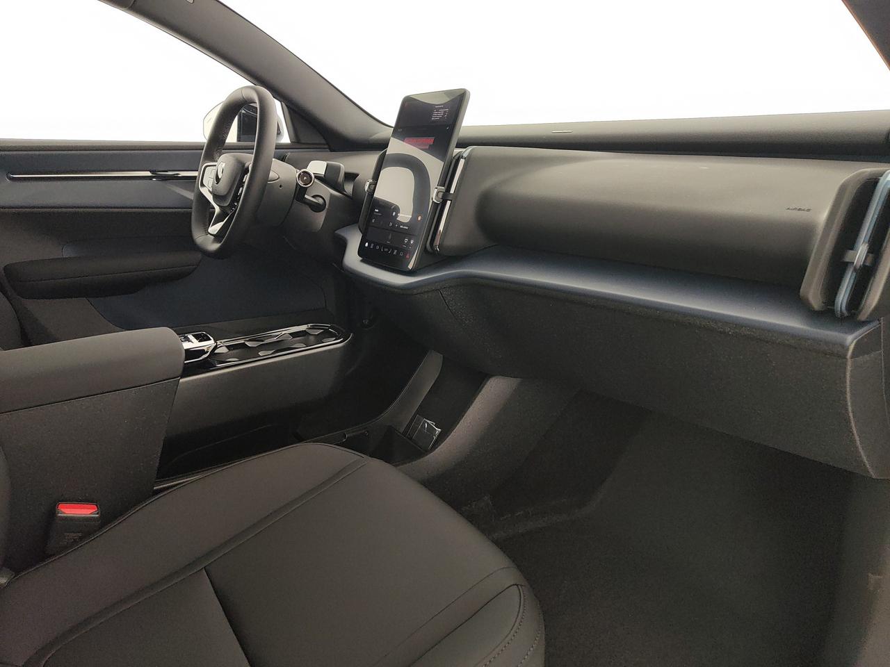 VOLVO EX30 Plus P5 Long Range Electric