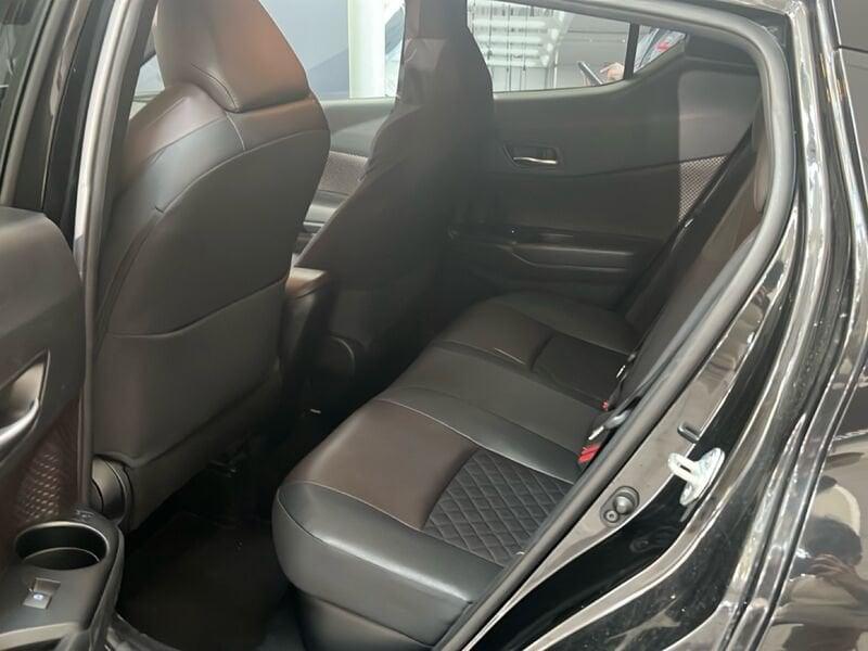 Toyota C-HR C-HR 1.8 Hybrid E-CVT Lounge