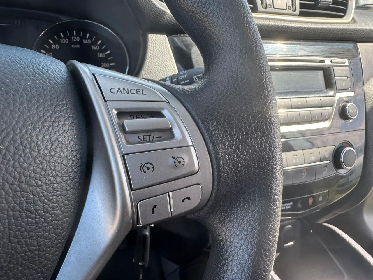 Nissan Qashqai 1.2 Benz 2014 SOLAMENTE 98.000 KM