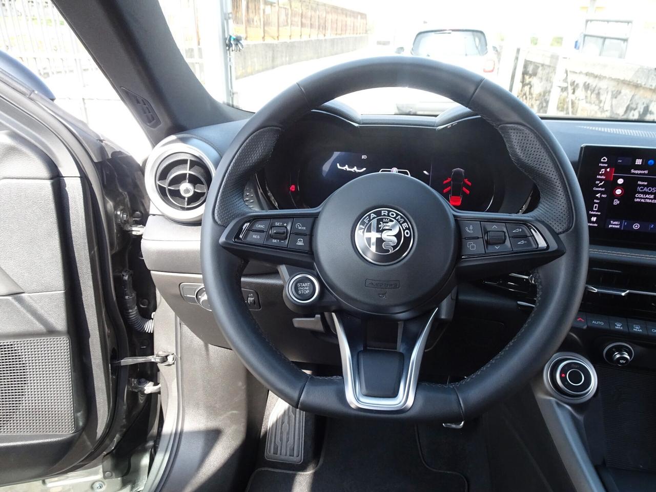 Alfa Romeo Tonale 1.6 diesel 130 CV TCT6 Veloce