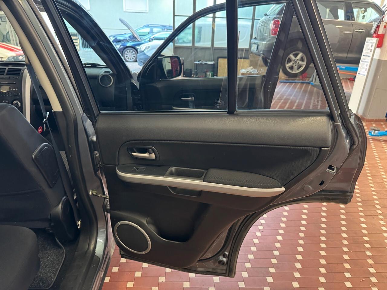 Suzuki Grand Vitara 1.9 DDiS 5 porte - UNICO PROPRIETARIO