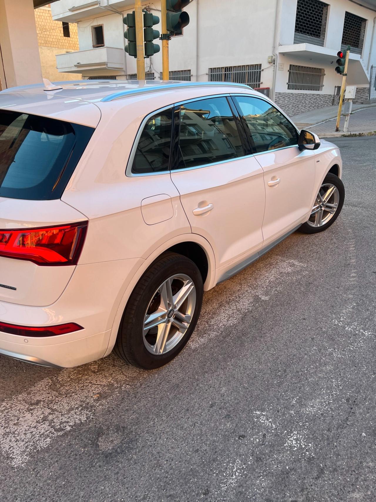 Audi Q5 2.0 TDI 190 CV quattro S tronic S line plus