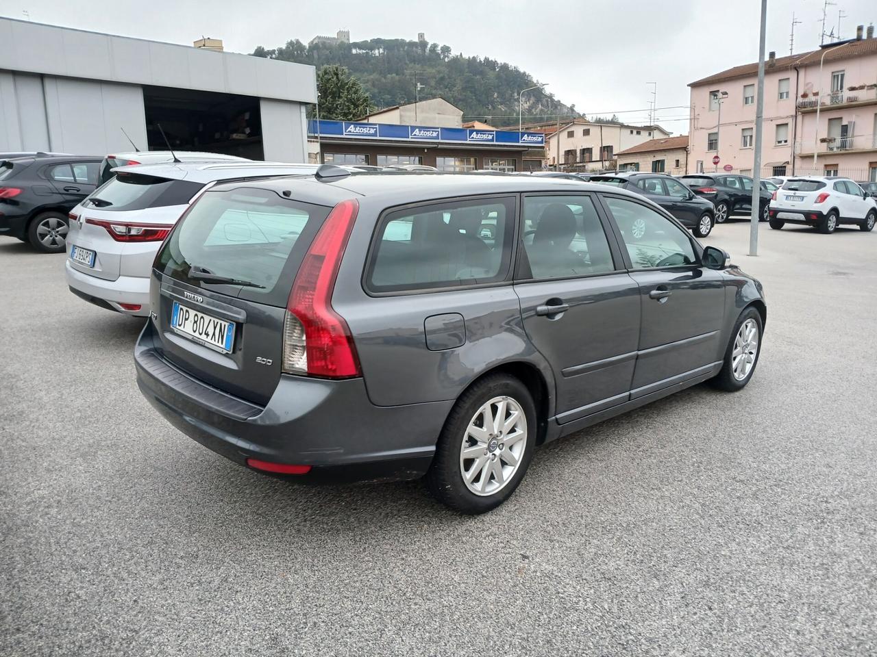 Volvo V50 2.0D 136 CV MOMENTUM SW