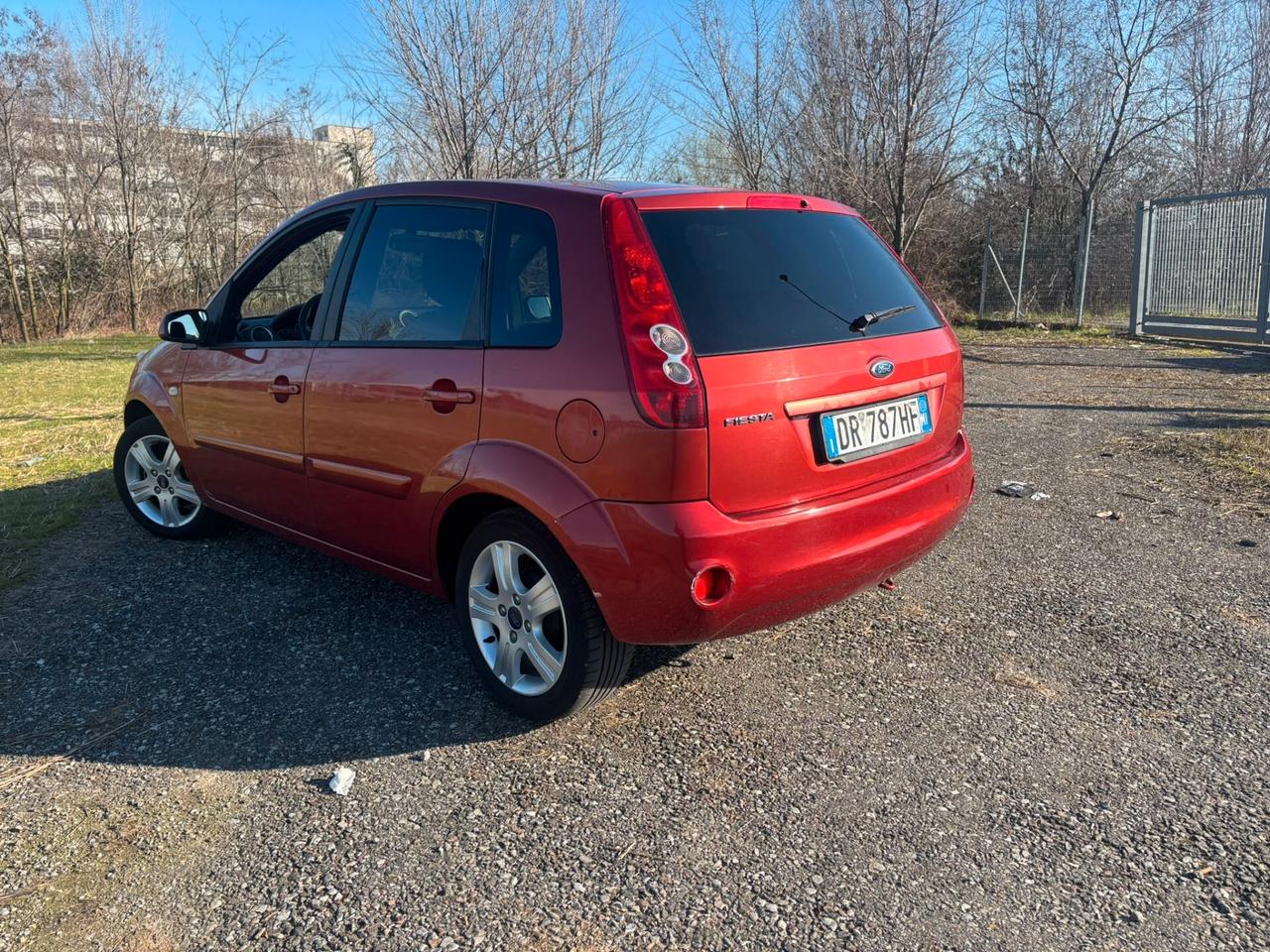 Ford Fiesta 1.2 16V aut. 5p. Ghia