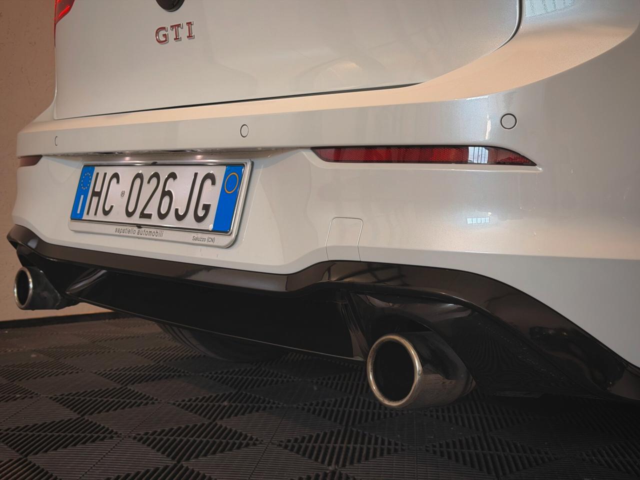 Volkswagen Golf GTI 2.0 TSI DSG - BIANCO PERLA
