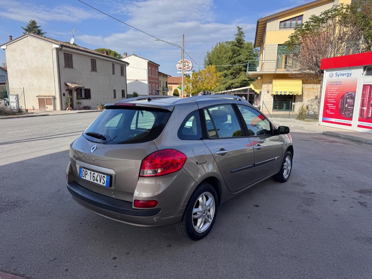 Renault Clio 1.2 16V SporTour Confort