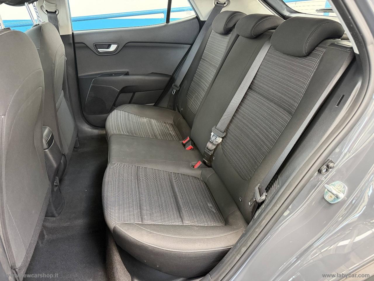 KIA Stonic 1.0 T-GDi 100 CV MHEV iMT Style NEOPATENTATI