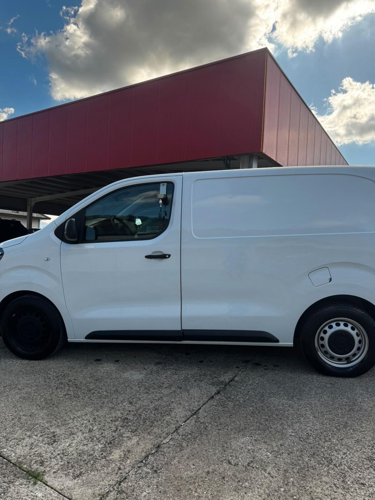 Fiat Scudo 1.5 BlueHDi 100 CV PC-TN Furgone Business .