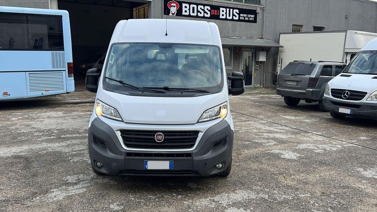 Minibus 9 posti per disabili usato Fiat Ducato 290