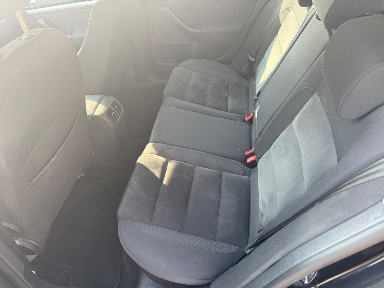 Volkswagen Golf Variant 1.6 TDI DPF Highline