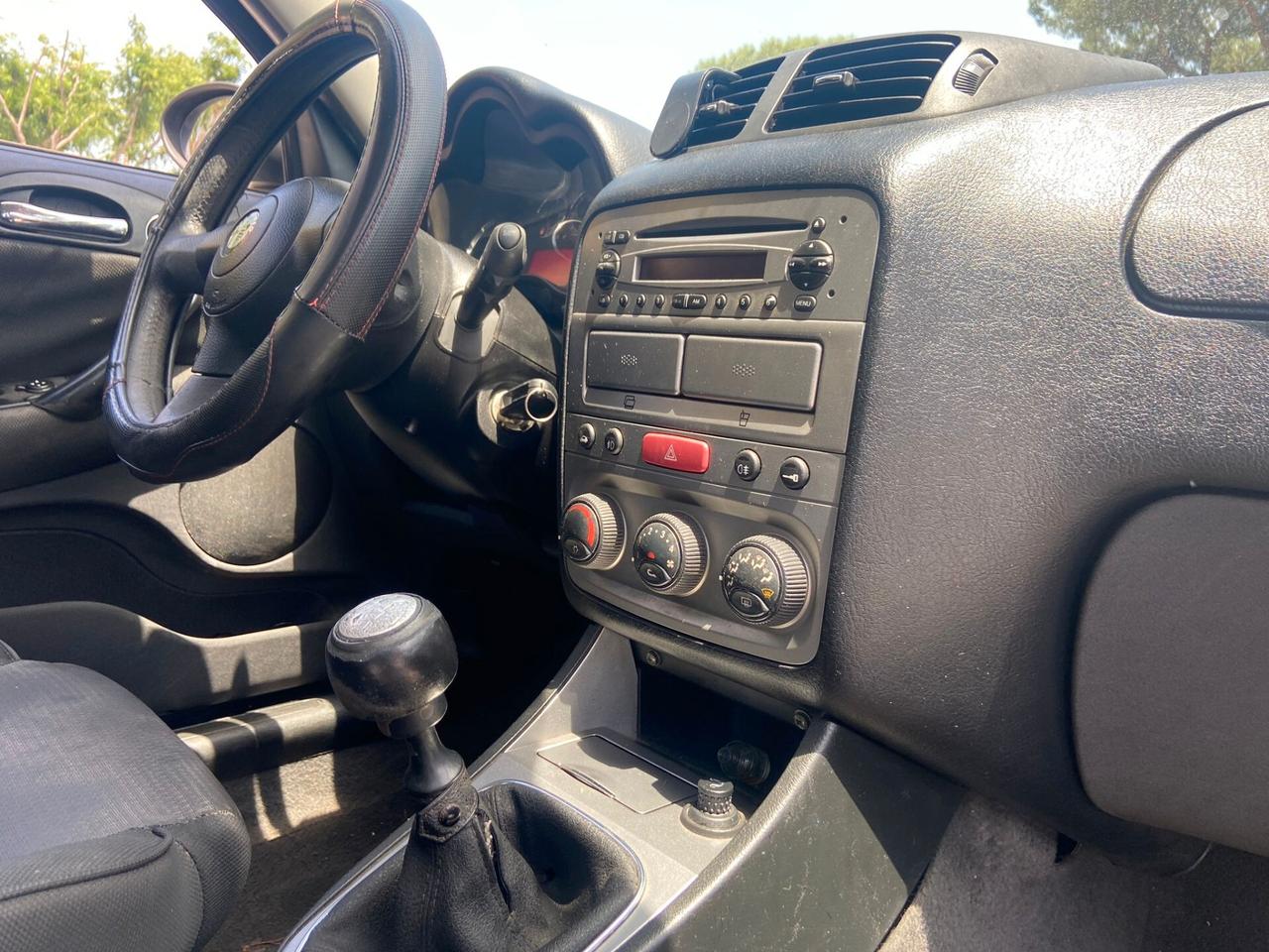 Alfa Romeo 147 1.9 JTD M-JET 16V 5 porte Dist.